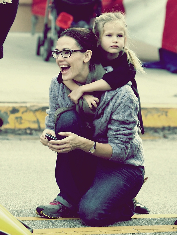 Violet Affleck