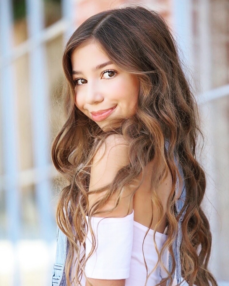 Lulu Lambros Lulu Lambros