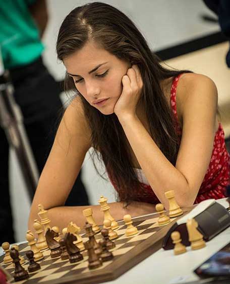 Alexandra Botez Alexandra Botez