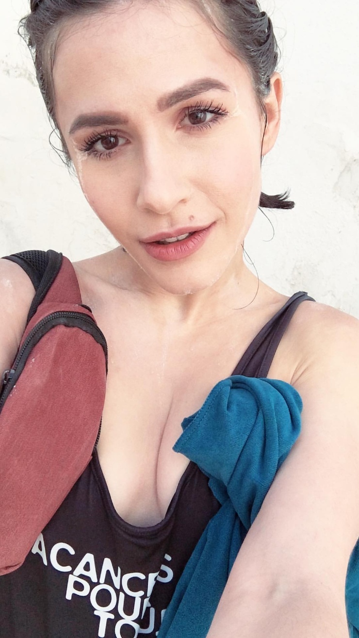 Erin Sanders