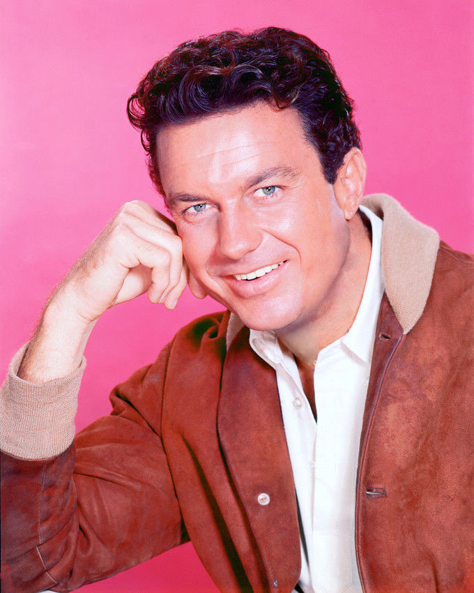 Cliff Robertson Cliff Robertson