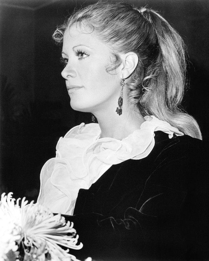 Joan Van Ark