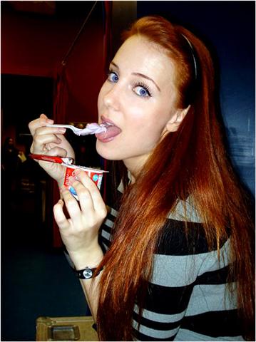 Simone Simons