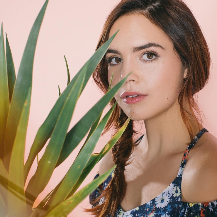 Bailee Madison