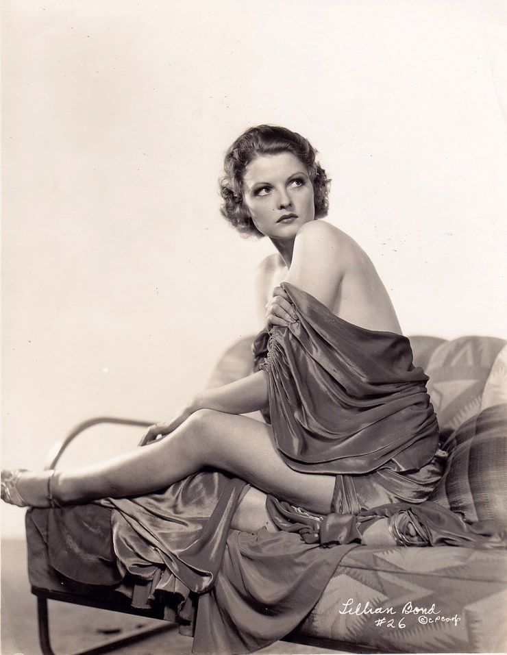 Picture of Lilian Bond