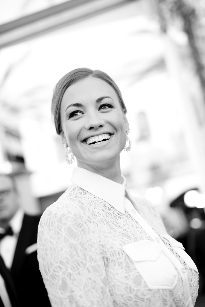 Yvonne Strahovski Yvonne Strahovski