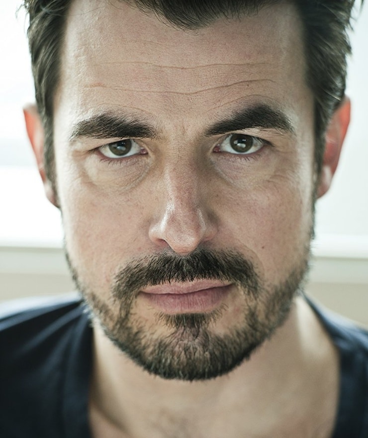 Claes Bang