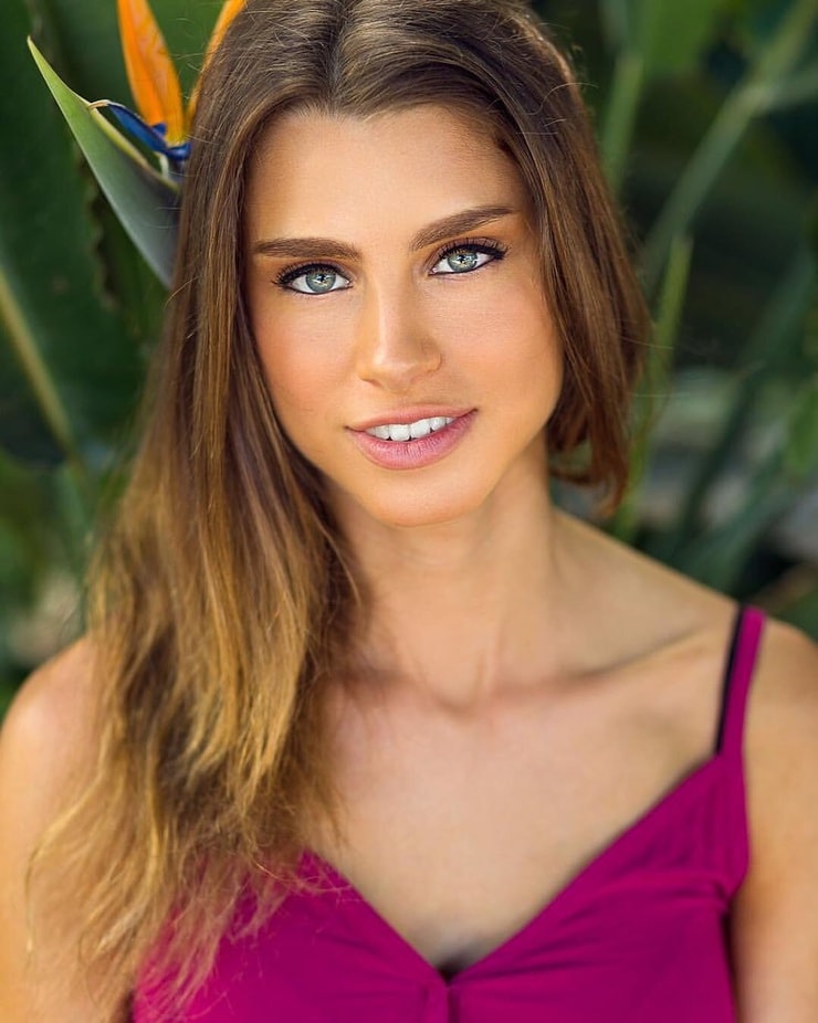 Brooke Swallow Brooke Swallow