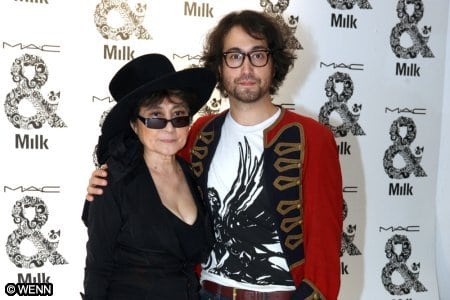 Picture of Yoko Ono
