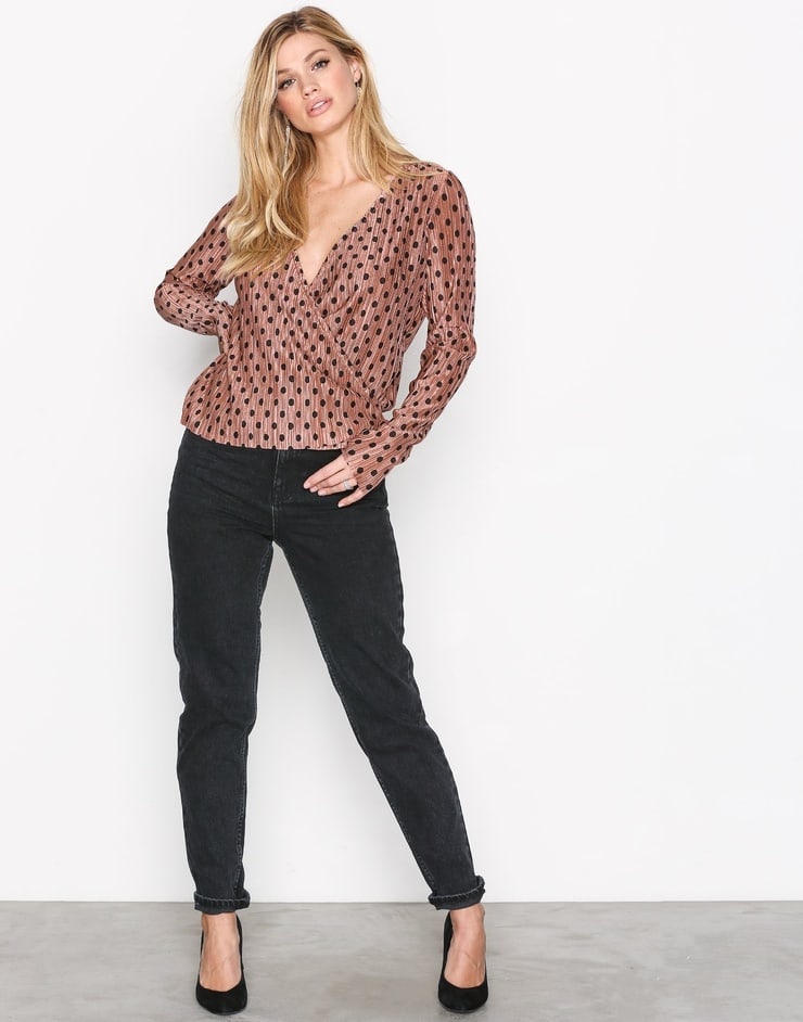 Maggie Rawlins