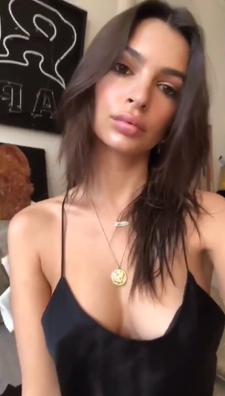 Emily Ratajkowski