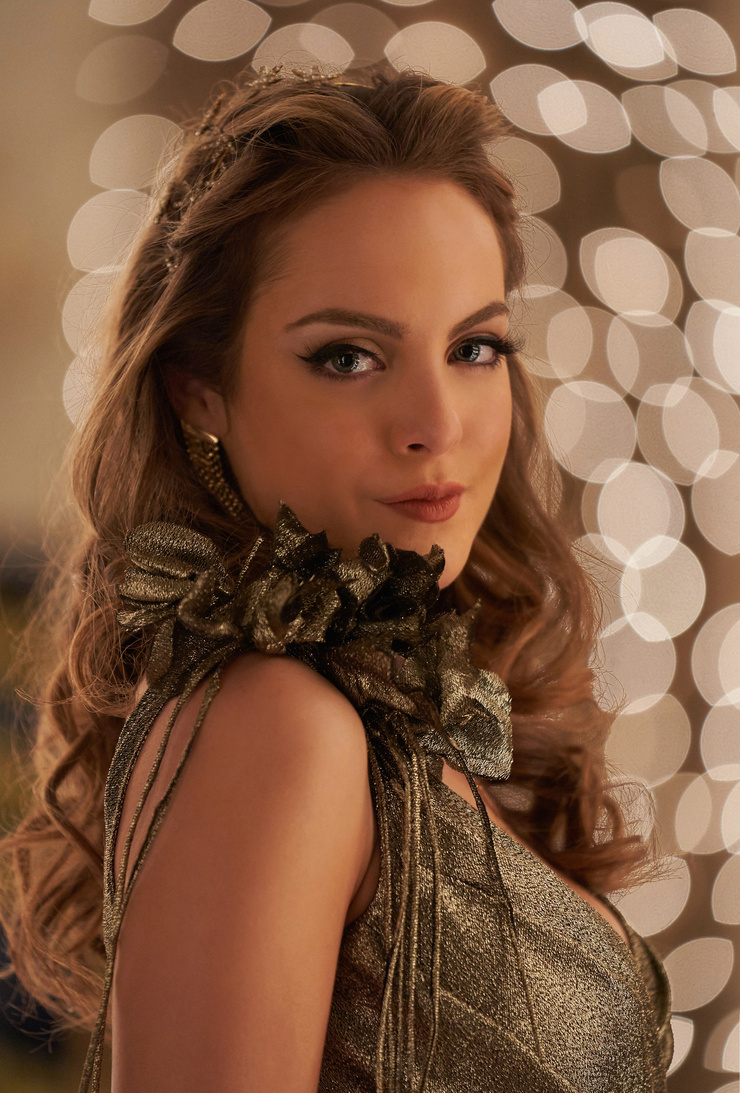 Elizabeth Gillies Elizabeth Gillies