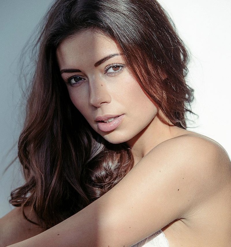 Tahnee Christin Tahnee Christin