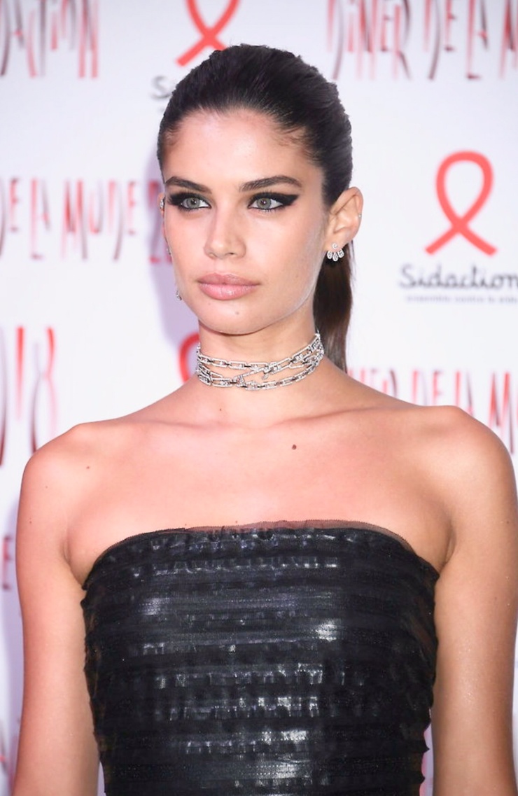 Sara Sampaio Sara Sampaio