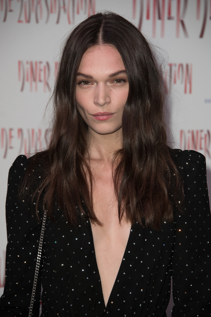 Anna Brewster Anna Brewster
