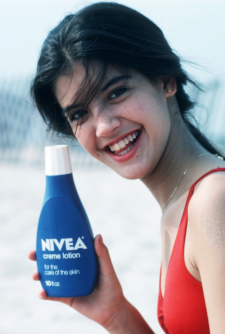 Phoebe Cates