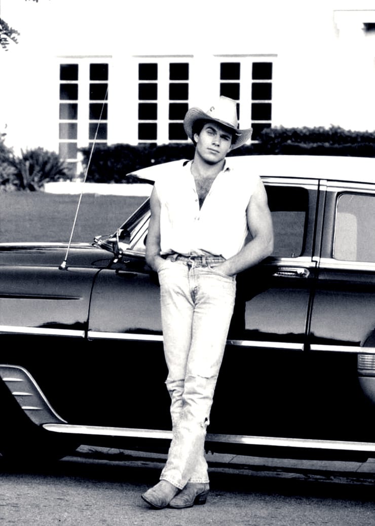 Jon-Erik Hexum Jon-Erik Hexum