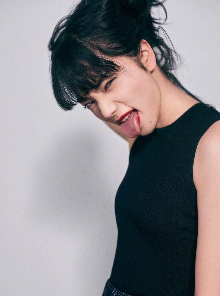 Nana Komatsu