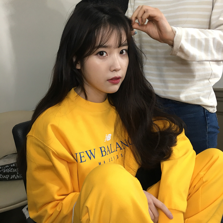 IU