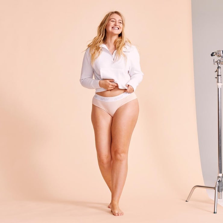 Iskra Lawrence