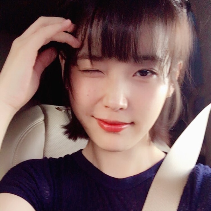 IU