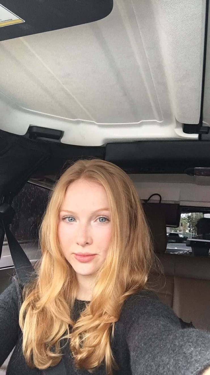 Molly C. Quinn Molly C. Quinn