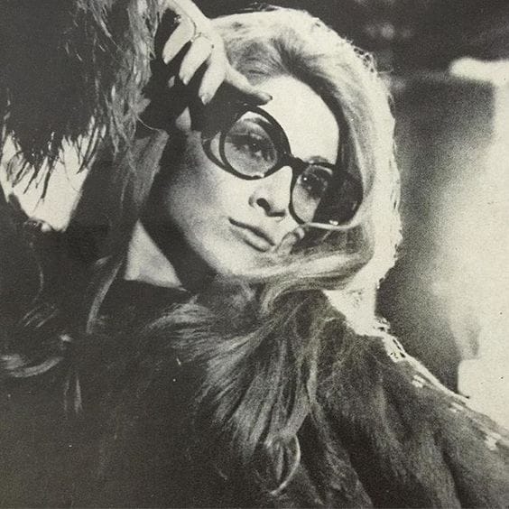 Jane Holzer