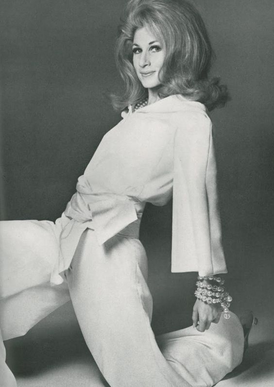 Jane Holzer