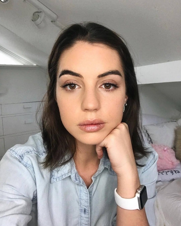 Picture of Adelaide Kane