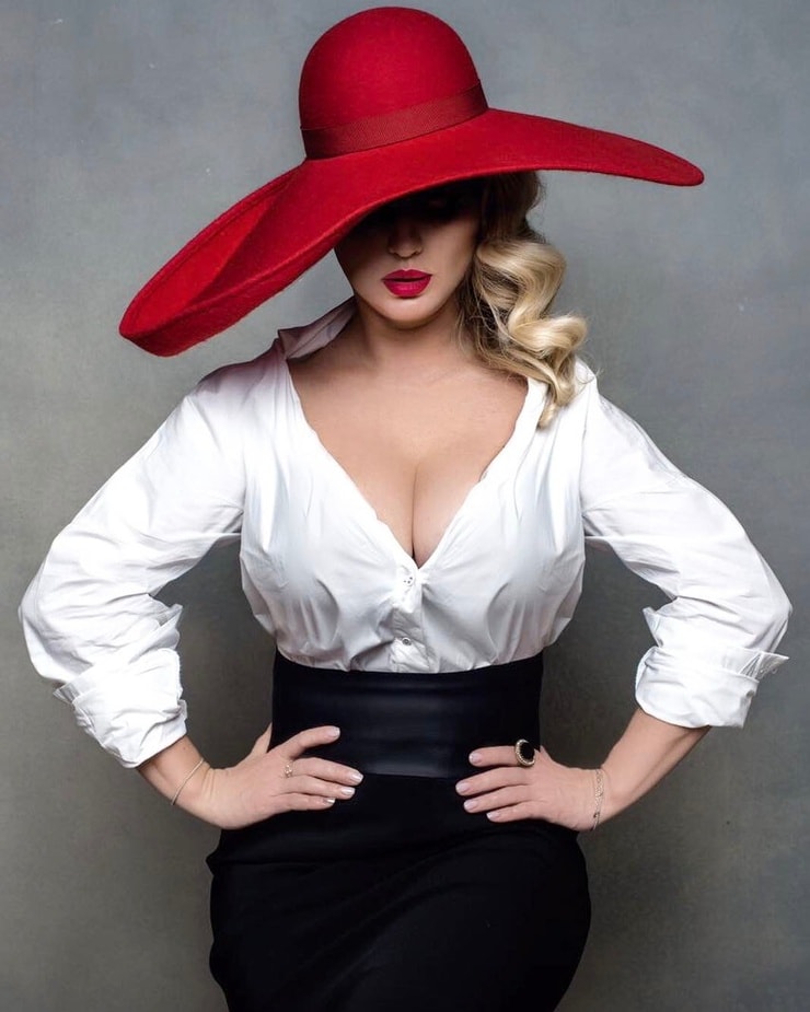 Anna Semenovich Anna Semenovich