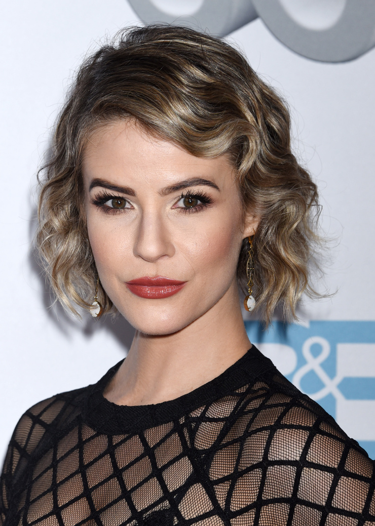 Linsey Godfrey