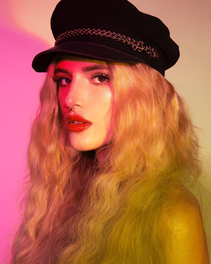 Bella Thorne Bella Thorne