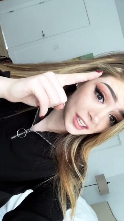 Chrissy Costanza