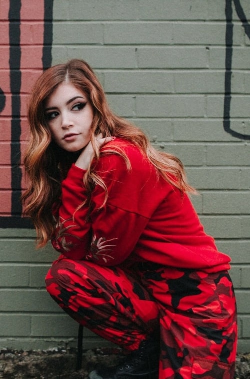 Chrissy Costanza