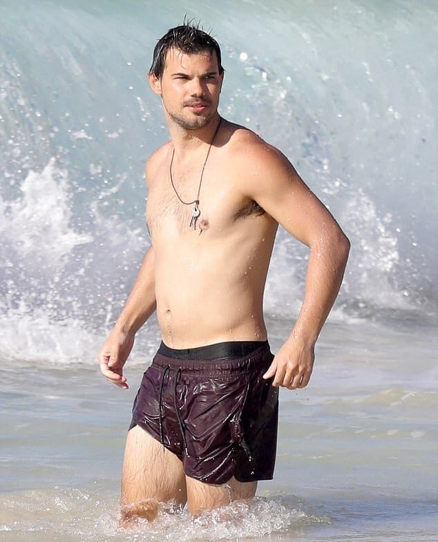 Taylor Lautner