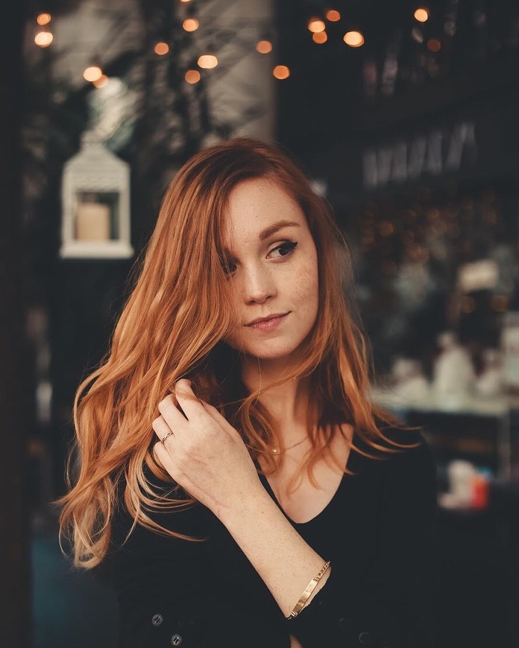 Flavia Sayuri Flavia Sayuri