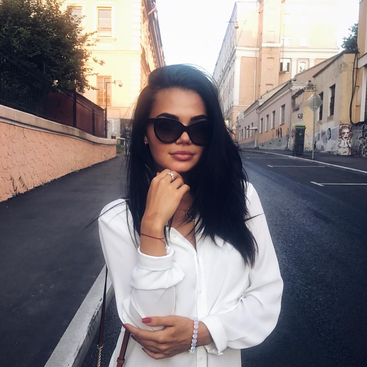Alena Noles