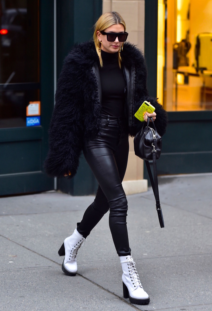 Hailey Baldwin Hailey Baldwin
