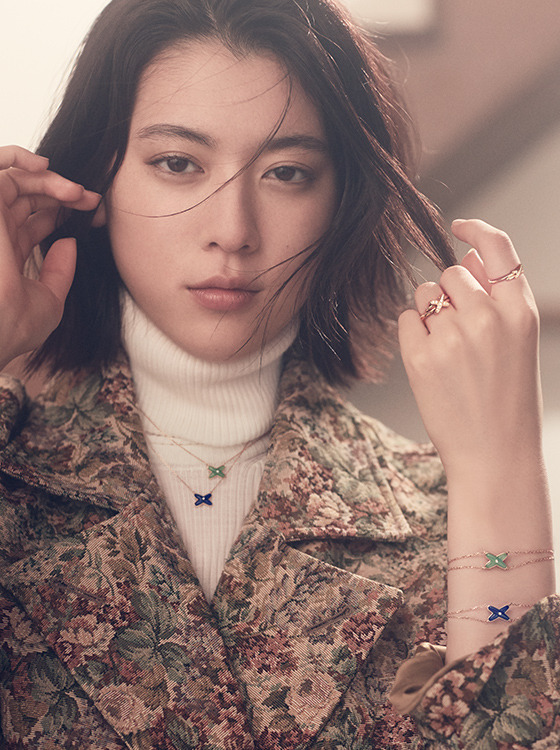 Ayaka Miyoshi Ayaka Miyoshi