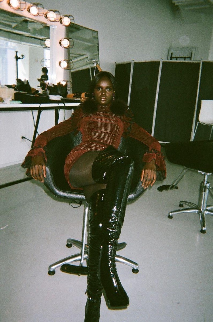 Duckie Thot