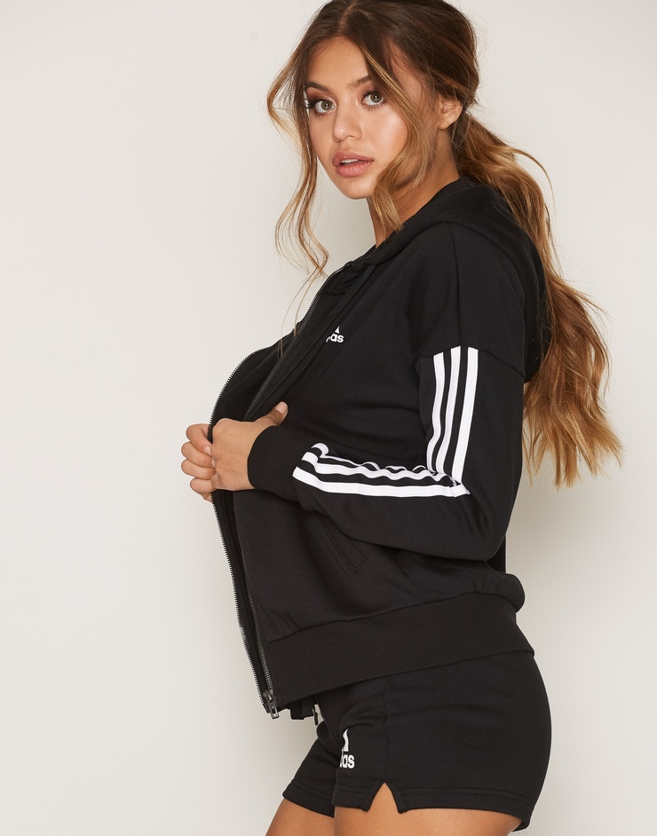 Sofia Jamora