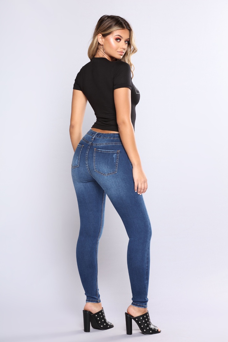 Sofia Jamora Sofia Jamora