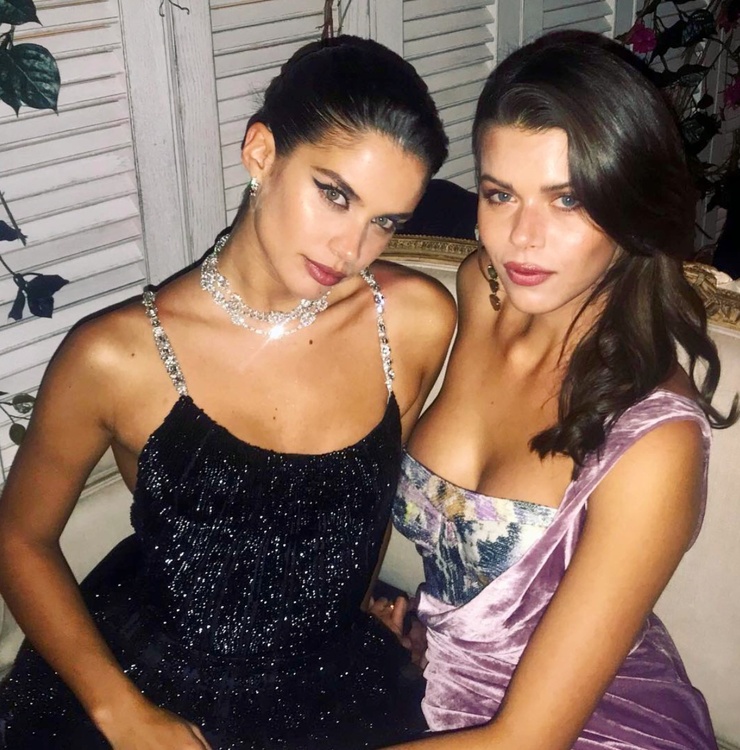 Sara Sampaio Sara Sampaio