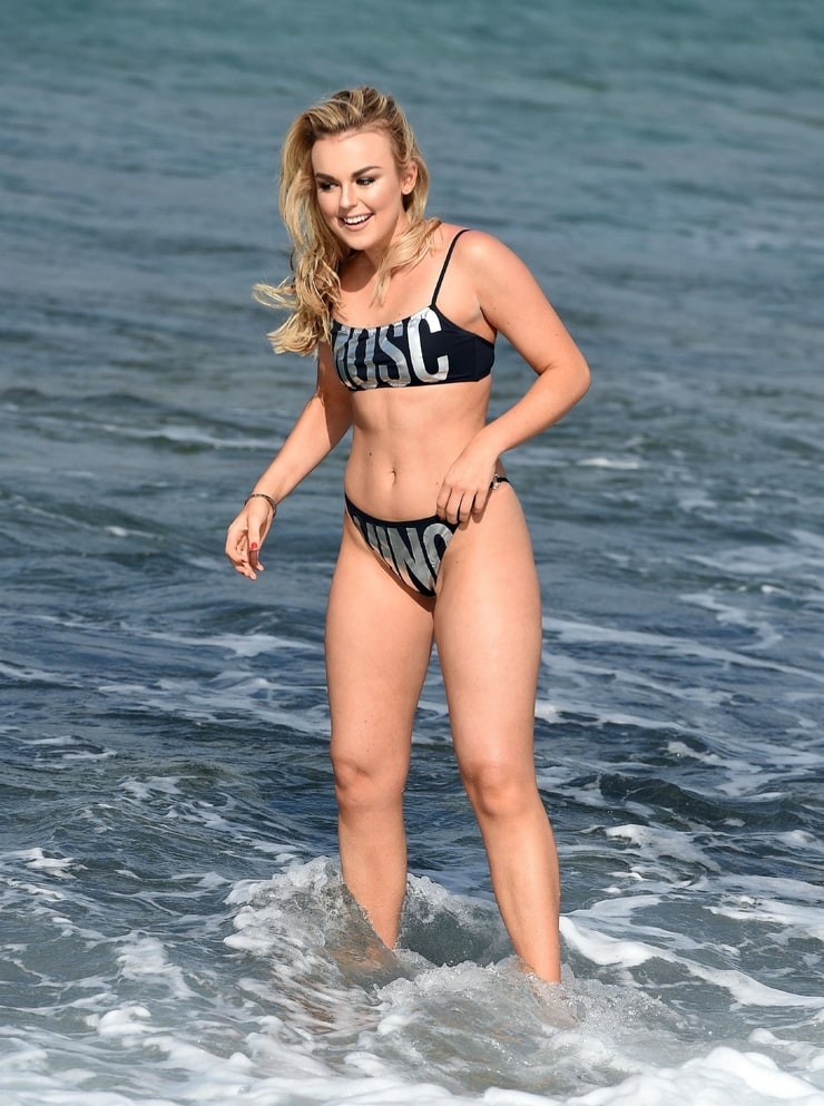 Tallia Storm