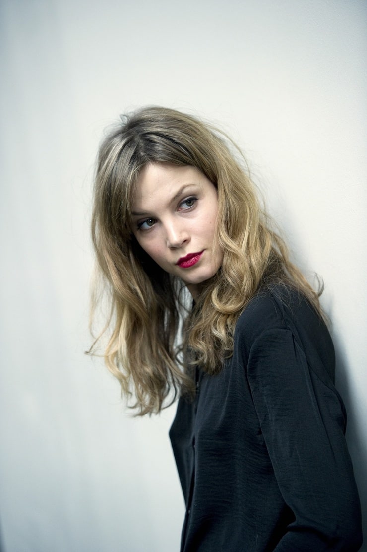 Sylvia Hoeks