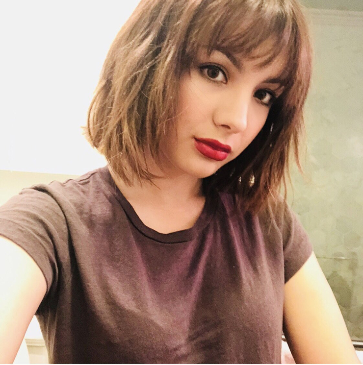 Hannah Marks Hannah Marks
