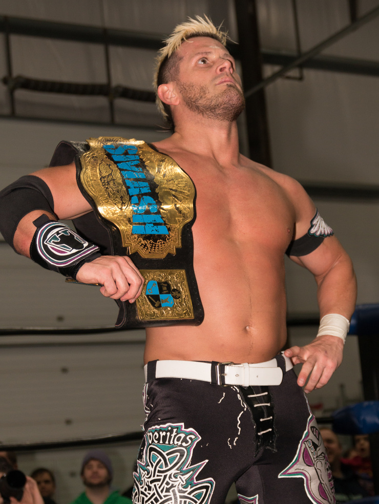 Alex Shelley