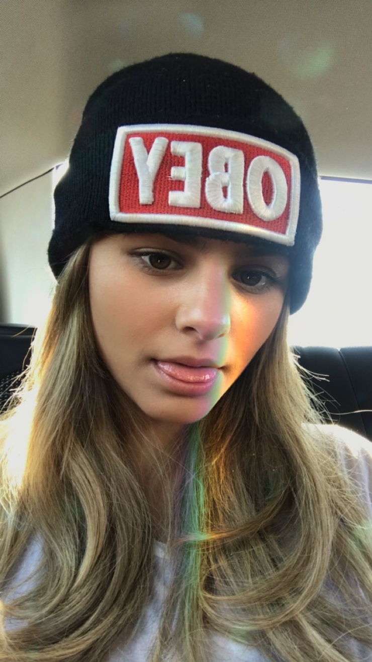 Picture of Jacquie Lee