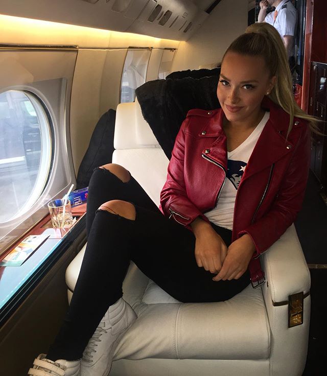Camille Kostek Camille Kostek