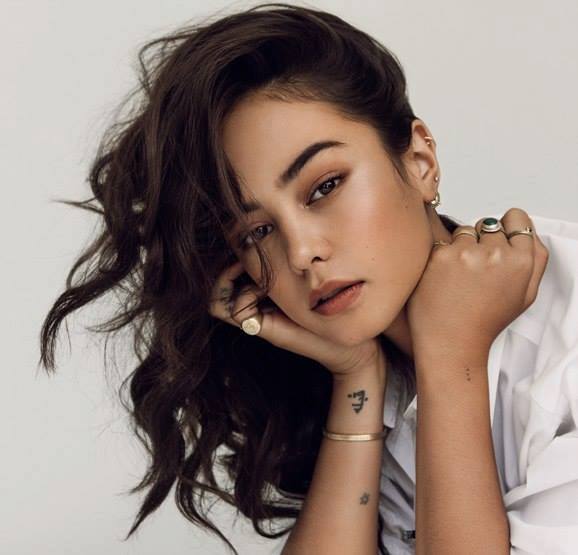 Courtney Eaton Courtney Eaton